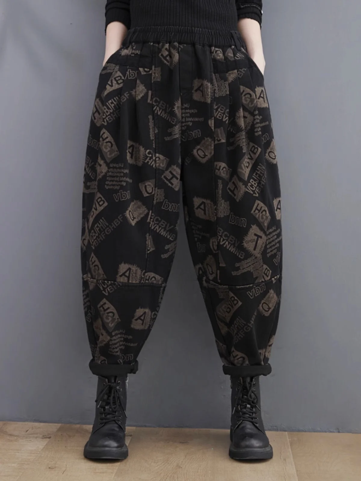 Artistic Large Size Women's Retro Print Jeans High Waist Slim Dad Casual Harlan Pants Long Commute Style Asymmetric Design