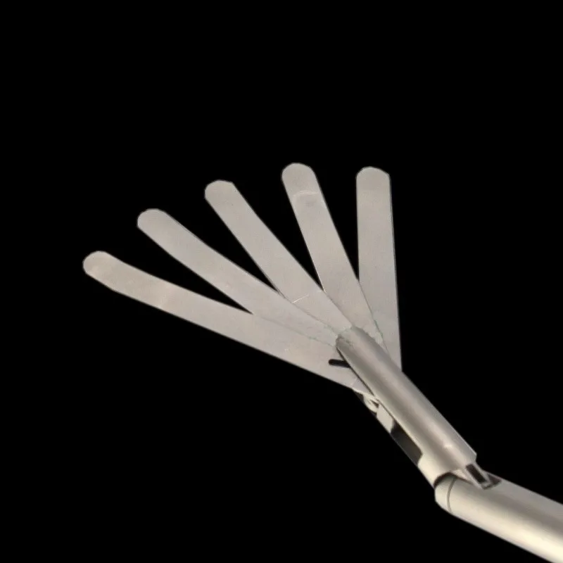 Fan-shaped forceps, five leaf , three leaf forceps, fan-shaped spreader, laparoscopic surgical instruments with turning ability