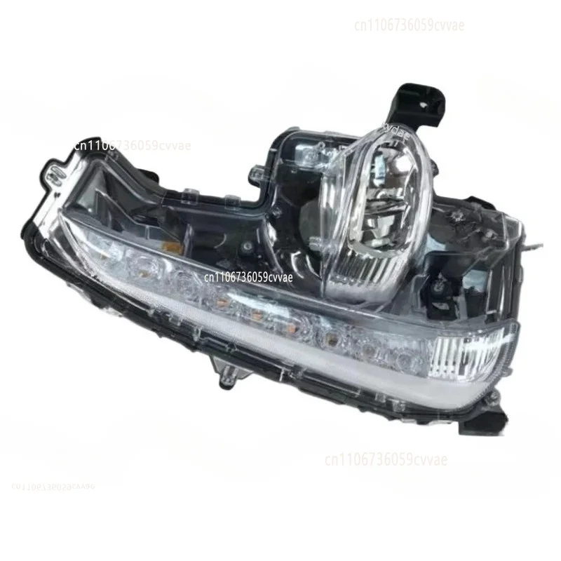 Car Fog Light 8152047090 Replacement Auto Driving Lamp Waterproof High Brightness for 2016 Models