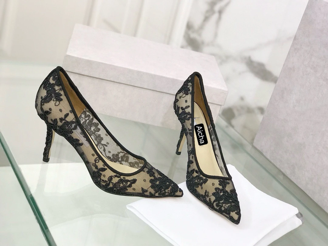 High Quality 1:1 Vintage Black Lace Lining Pump Heels Elegant Women Chiffon Formal Daily Special Design Leather Bootom Insole