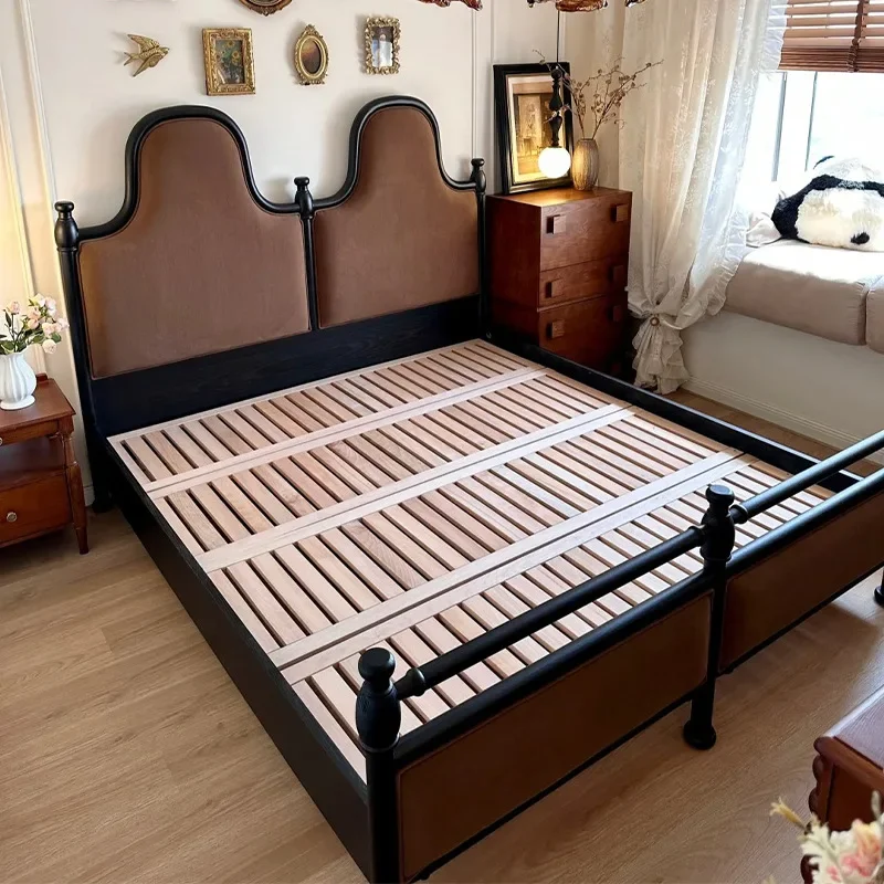 Cama de madeira maciça preta