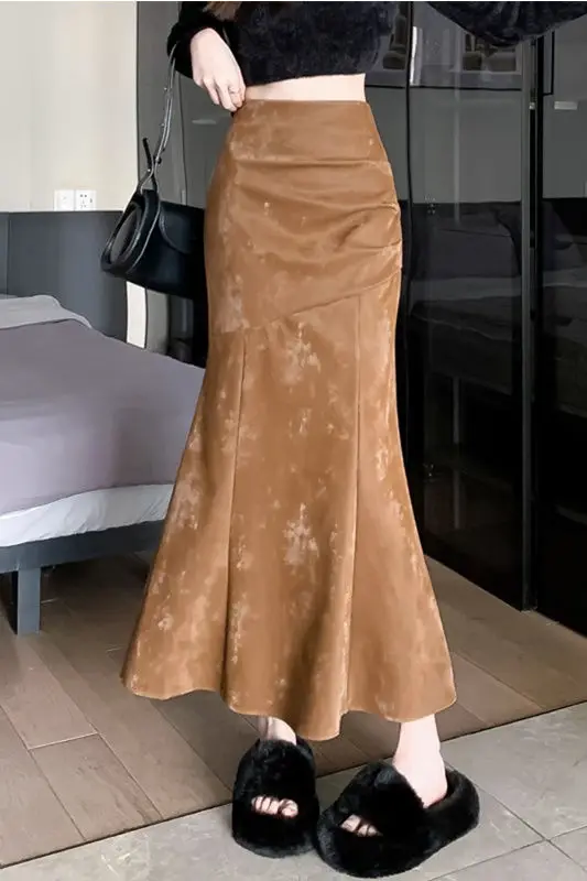 

Autumn Winter Irregular Pleated Jacquard Mermaid Skirt for Women New Chinese Style Fashion High Waist Long Skirt Elegant Design