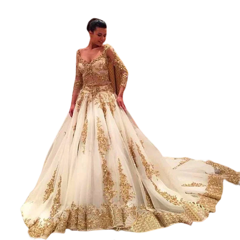 

Customized Luxury Gold Lace Appliques Long Sleeve Ball Gown Bridal Dresses Chapel Train Sexy Beaded Arabic Muslim Wedding Gowns