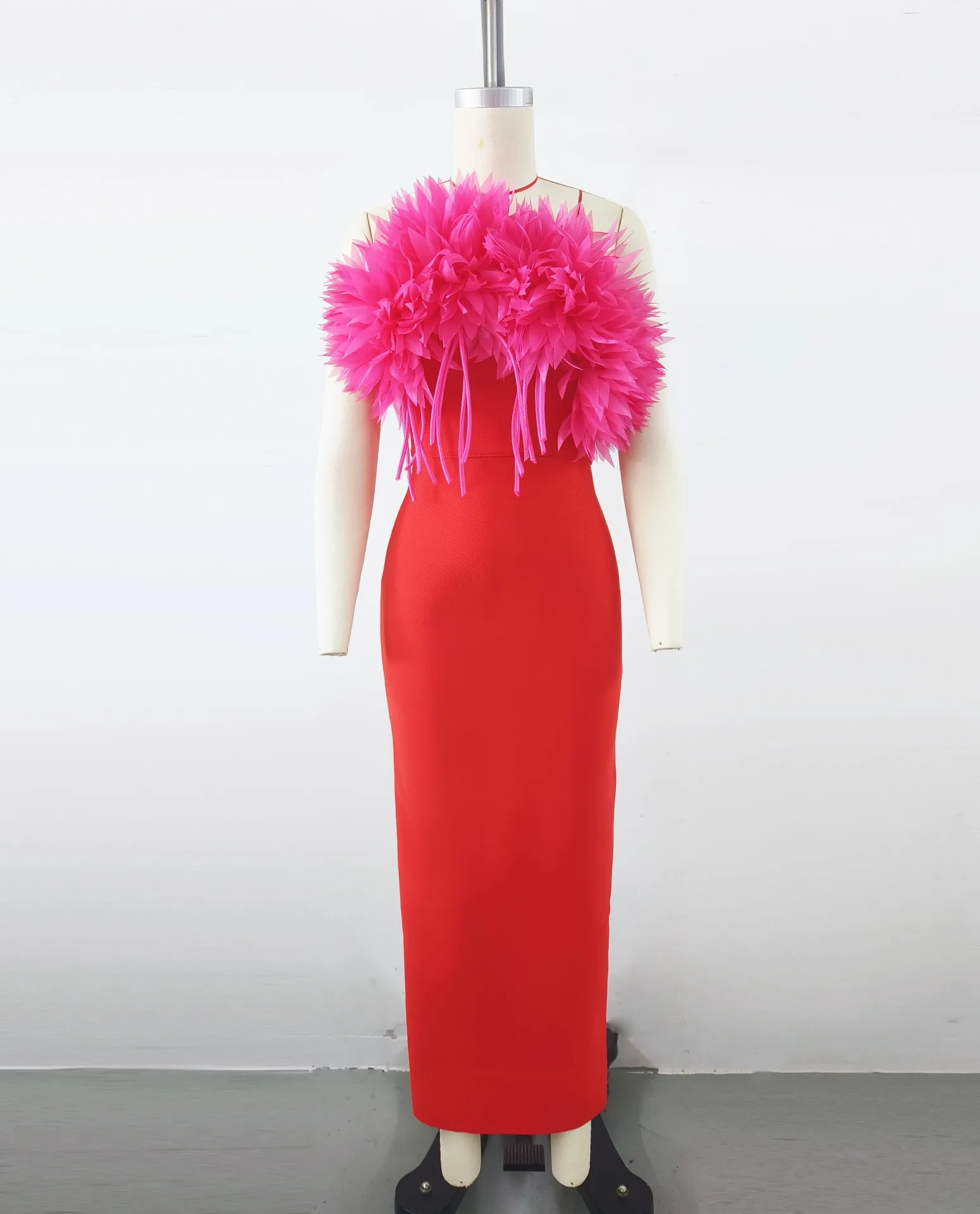 Sukienka bandażowa suknia wieczorowa biała elegancka sukienka w kwiaty slim fit sukienka na przyjęcie weselne sukienka