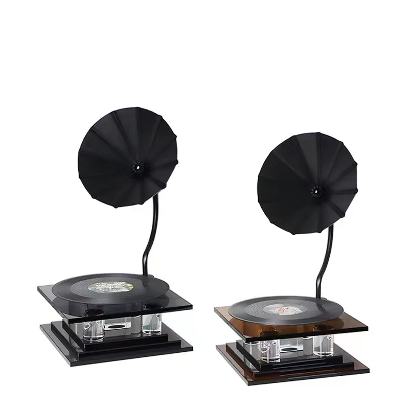 

Modern minimalist light luxury crystal phonograph model house home living room desktop hotel soft decoration metal ornament