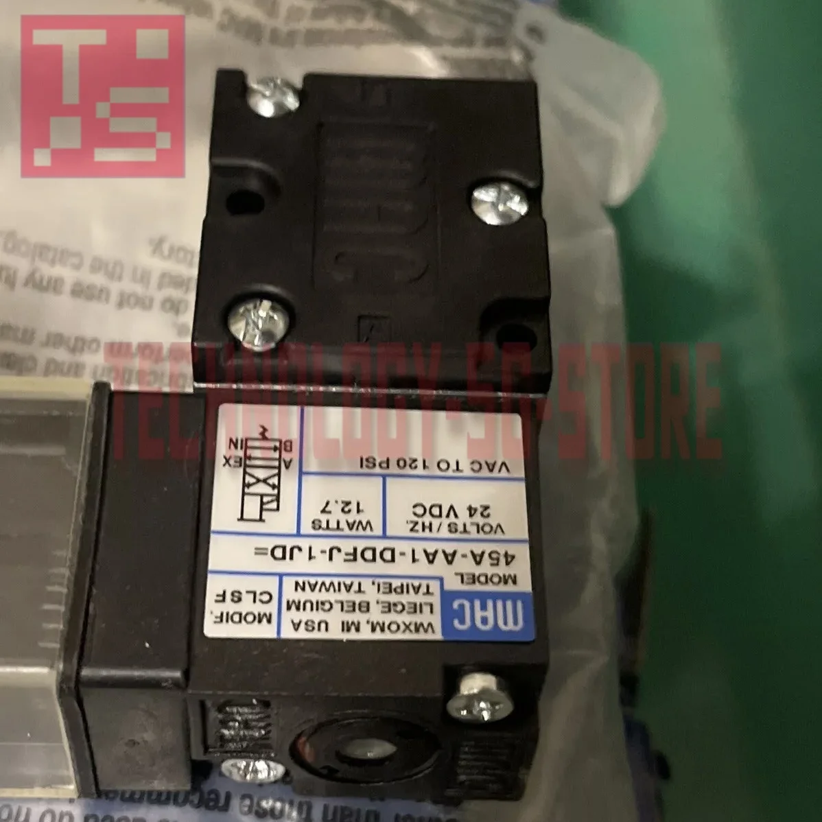 válvula solenoide nueva en caja 45A-AA1-DDFA-1BA 45A-AA1-DDFJ-1JB 45A-AA1-DDFJ-1JD