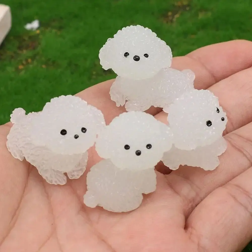 การ์ตูน Noctilucent ตุ๊กตาสุนัขที่สมจริงตลก Mini Luminous Poodle ตุ๊กตาสุนัขเรซิ่น Handmade Micro Landscape ตกแต่ง