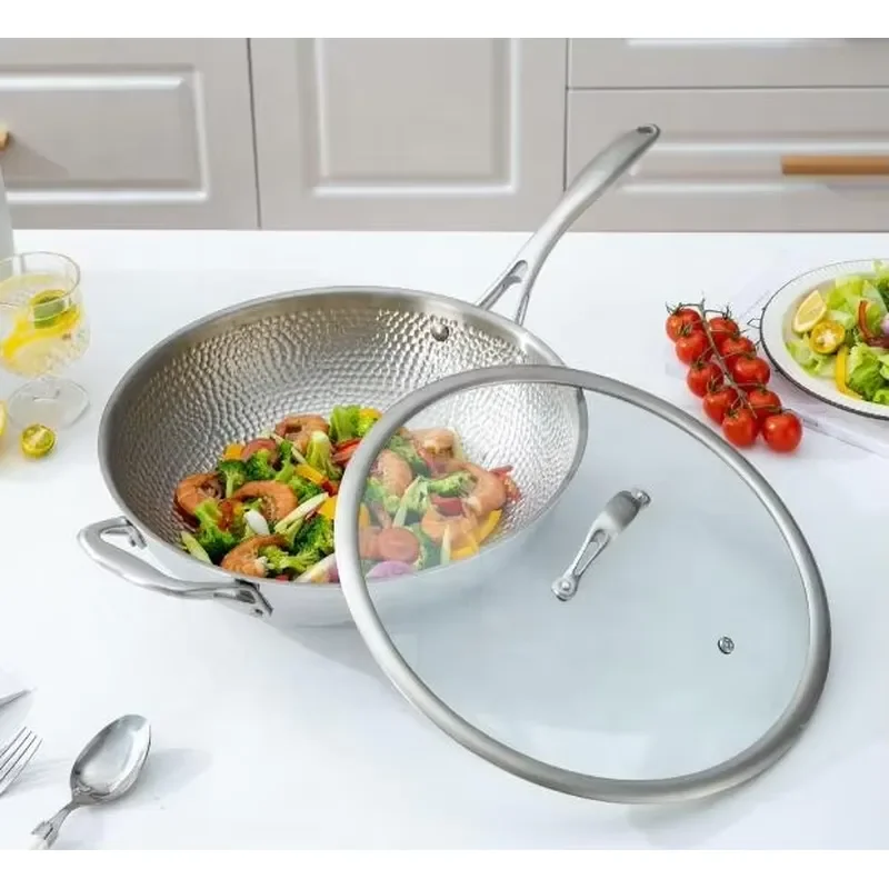 32cm Hand Hammered Uncoated Titanium Pan Compatible with Various Heat Sources Durable Cookware for Healthy Cooking Uncoated