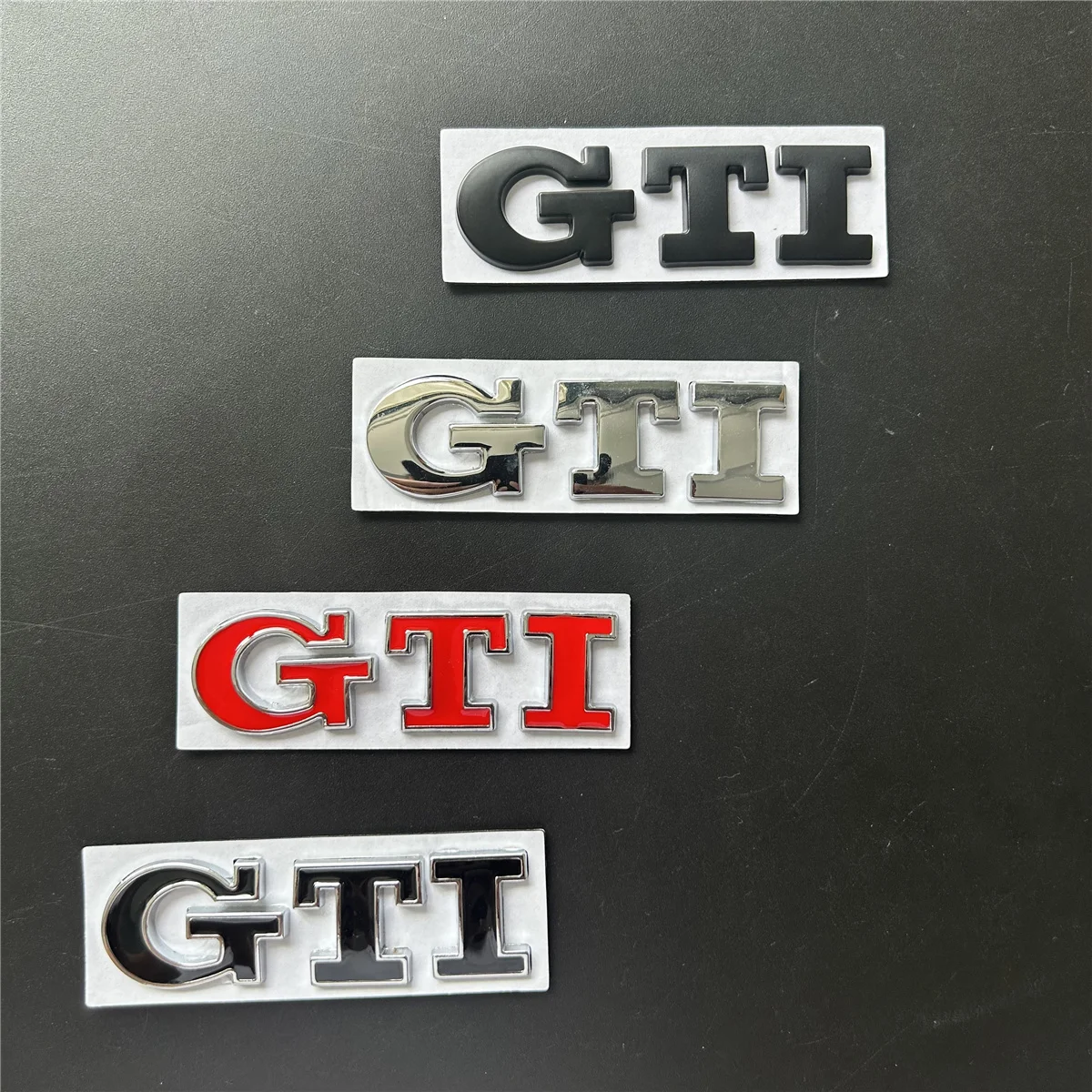 Metal Car Rear Trunk Emblem Stickers Decals for Volkswagen VW GTI Golf 5 6 7 8 Passat Jetta Polo Touareg Touran Bora Tiguan