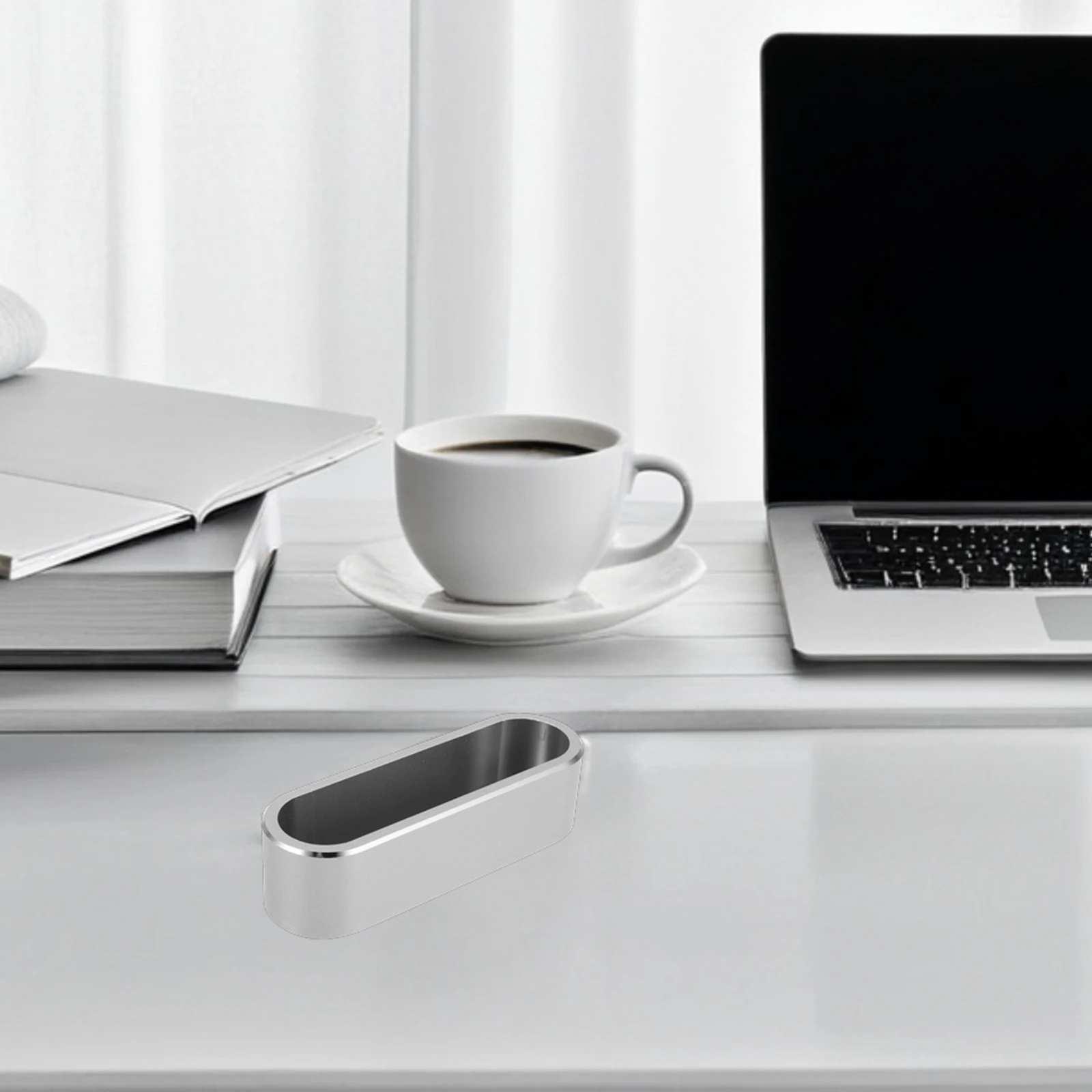 

Business Card Holder Aluminum Alloy Metal Desktop Organizer Scratch Resistant Professional Business Card Stand for Office