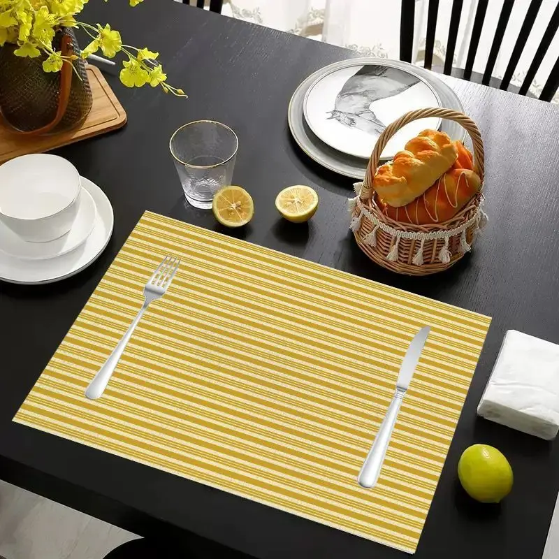 VIKAMA 2/4/6pcs Simple And Fresh Striped Placemats, Kitchen And Restaurant Waterproof And Anti Slip Tableware Mats, Home Decor