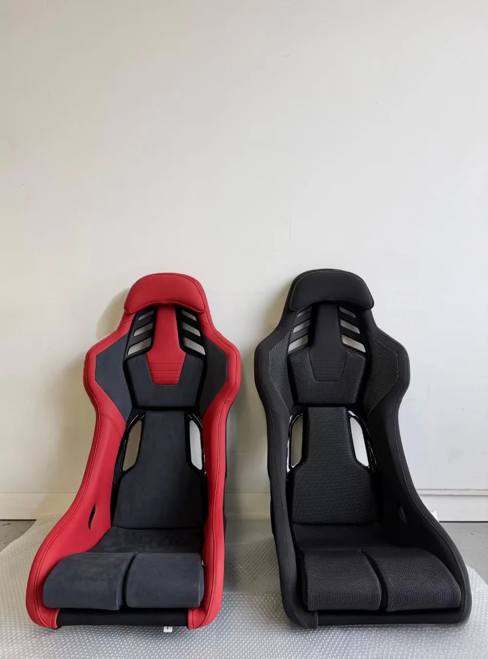 Car Sport Racing Seat Assembly for RSS , Plug & Play for Pors-che 718 991, Comes With L Bracket and Base