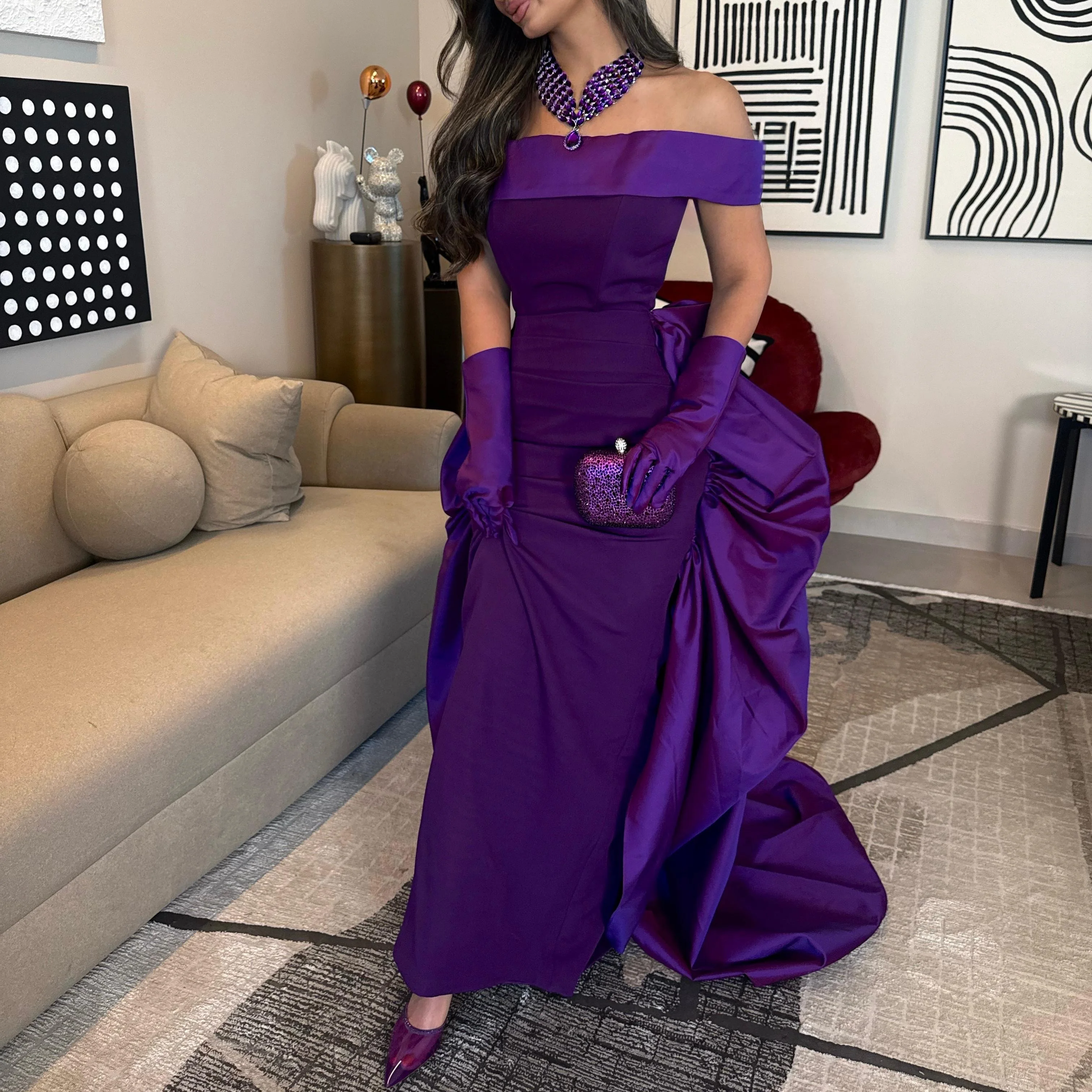 オーダーメイドのセクシーなサテン製イブニングドレス。女性用、 - Elegant Satin Evening Gown Split のレビューと価格