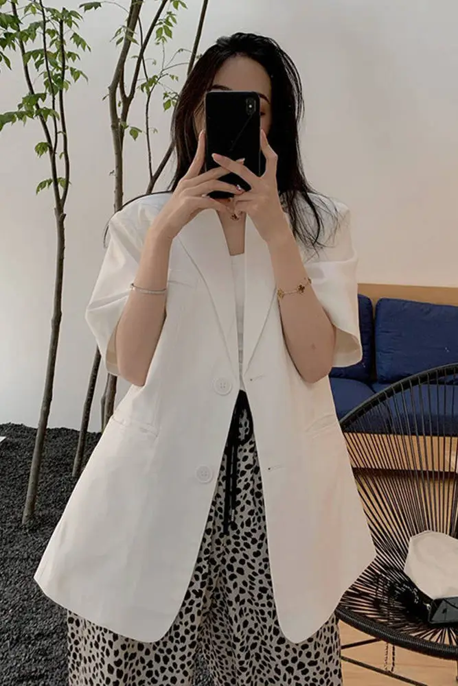 

​​White Sleeveless Summer Blazer 2025 Architectural Shoulder Lightweight Oversized Versatile Jacket​​
