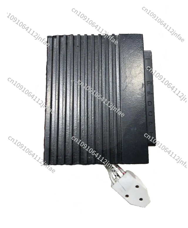 

12V/24V DC Refrigerator Compressor Controller – High-Quality Spare Part for Cooling Systems