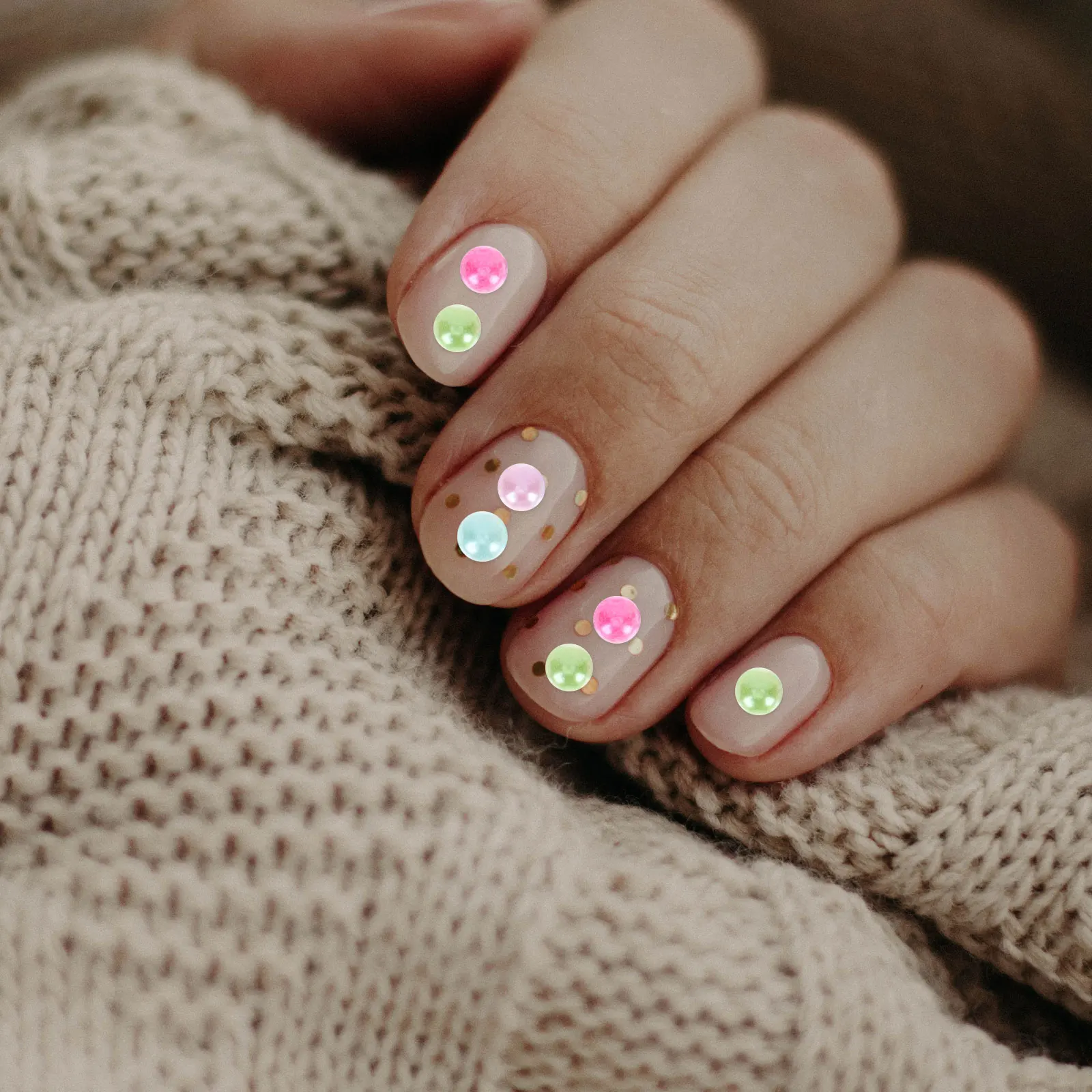 

4 Sheets Stick Nail Art Stickers Self Adhesive Rhinestone Decorate Child Colored