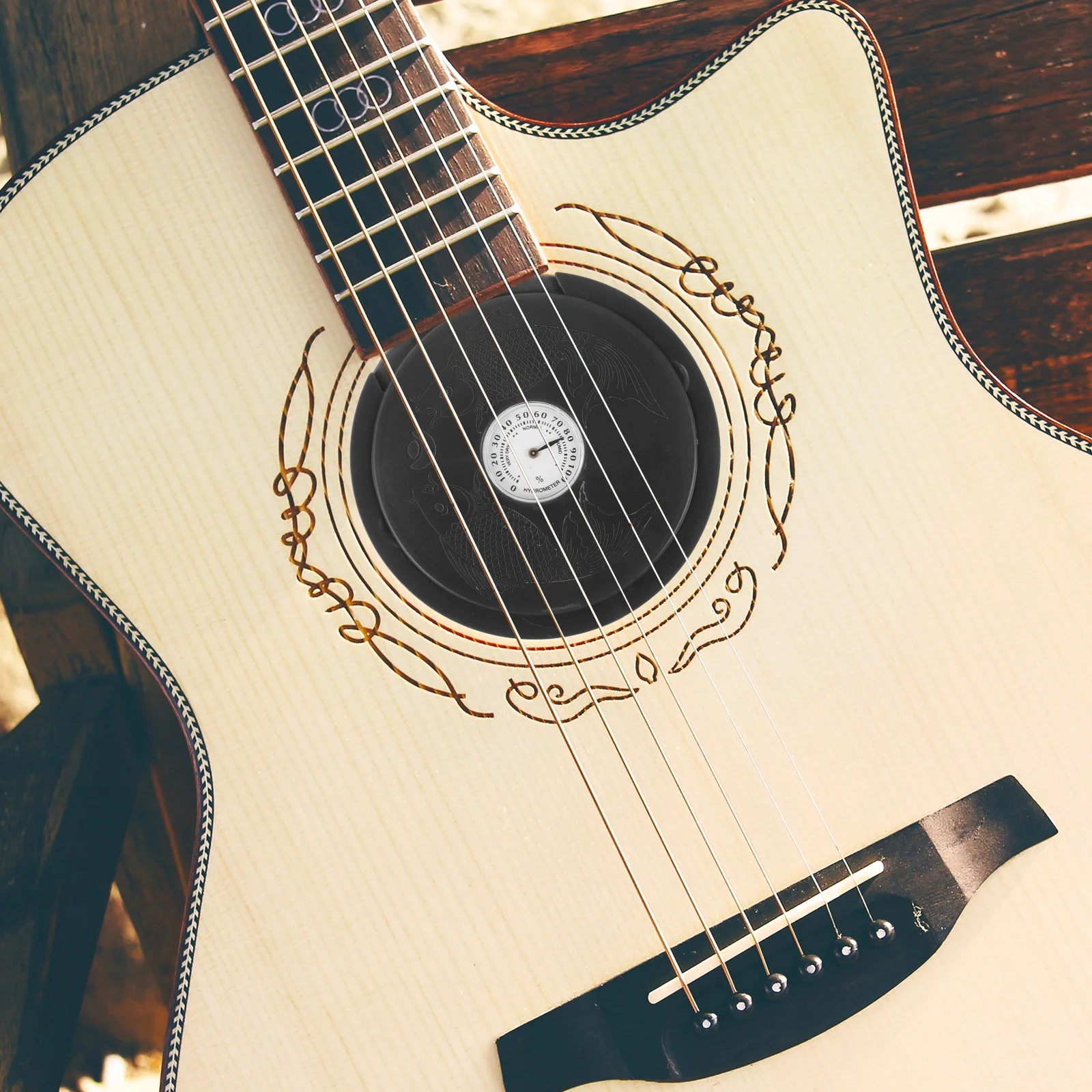 

Acoustic Guitar Humidifier ABS Material Sound Hole Humidifier Easy Install with Hygrometer for Guitar Maintenance Care Kit