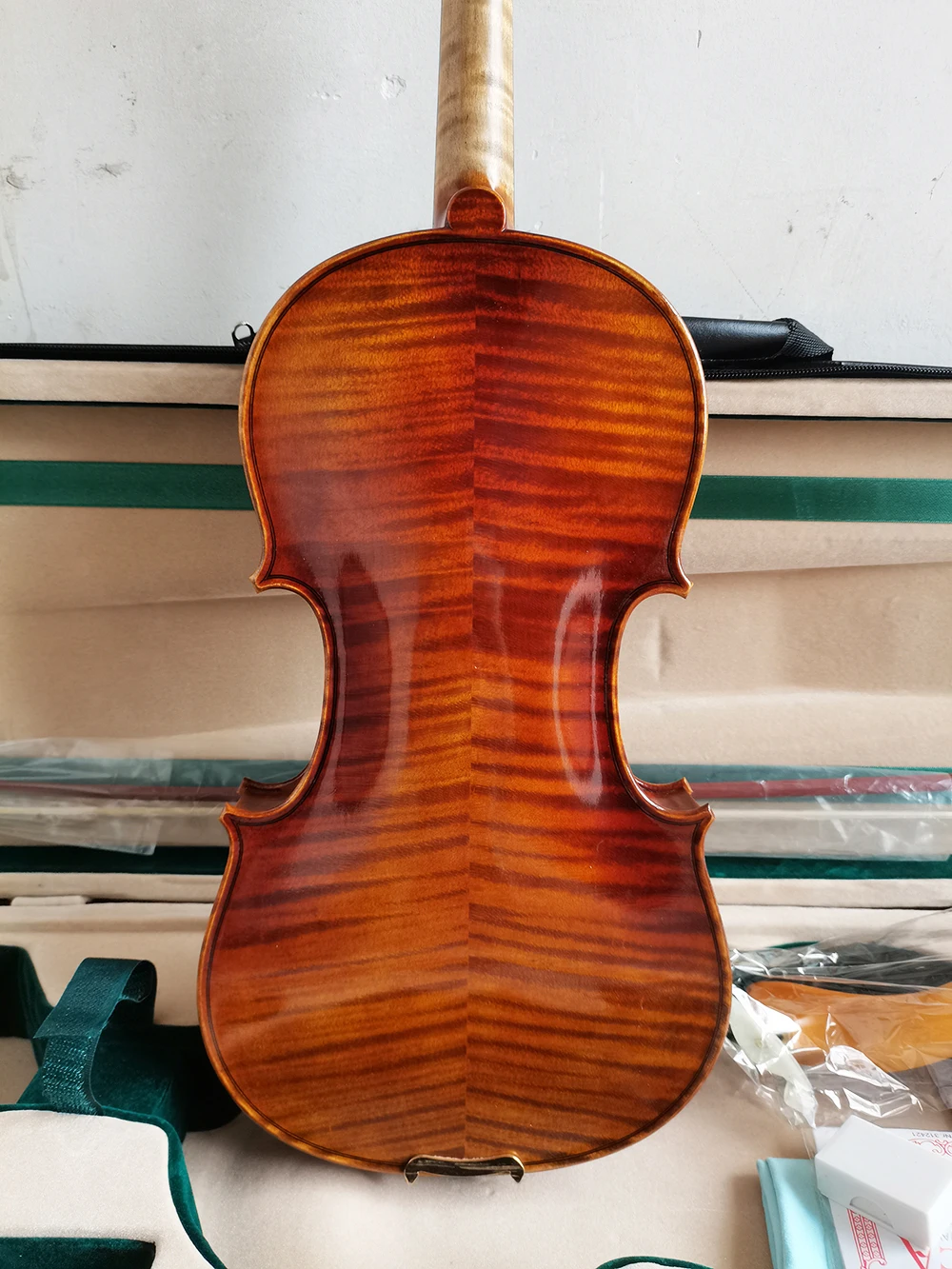 

All European spruce High-end handmade 4/4 Violin Italian Antique Stradivari playing level violino brazilian bow with Accessories