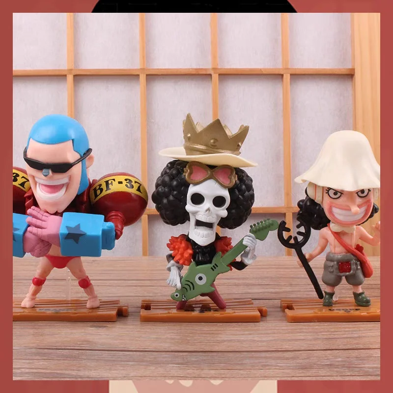 Anime One Piece 10 kinds figure Luffy Chopper female emperor Zoro Sanji Nami figure  Anime PVC Figure Statue Toys With Base Deco