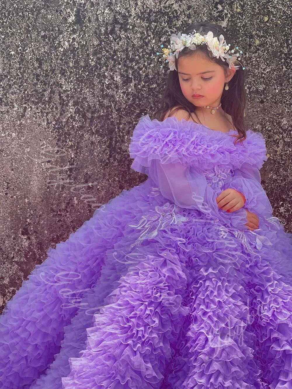 Vestido de menina flor fora do ombro com manga crianças em camadas tule princesa pageant vestido crianças frisado renda vestido de comunhão de casamento