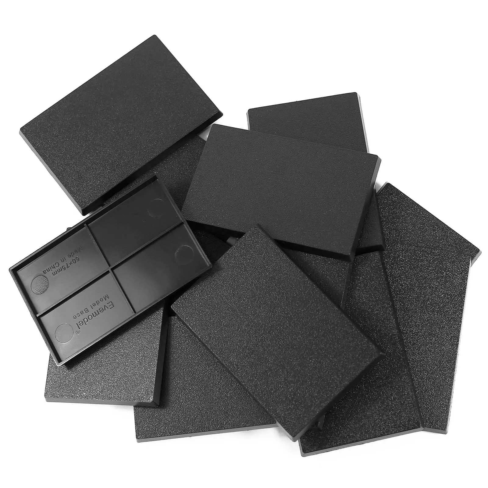 Evemodel 30pcs 50mmX75mm Rectangle Bases Plastic Black Miniature for Wargames MB5075