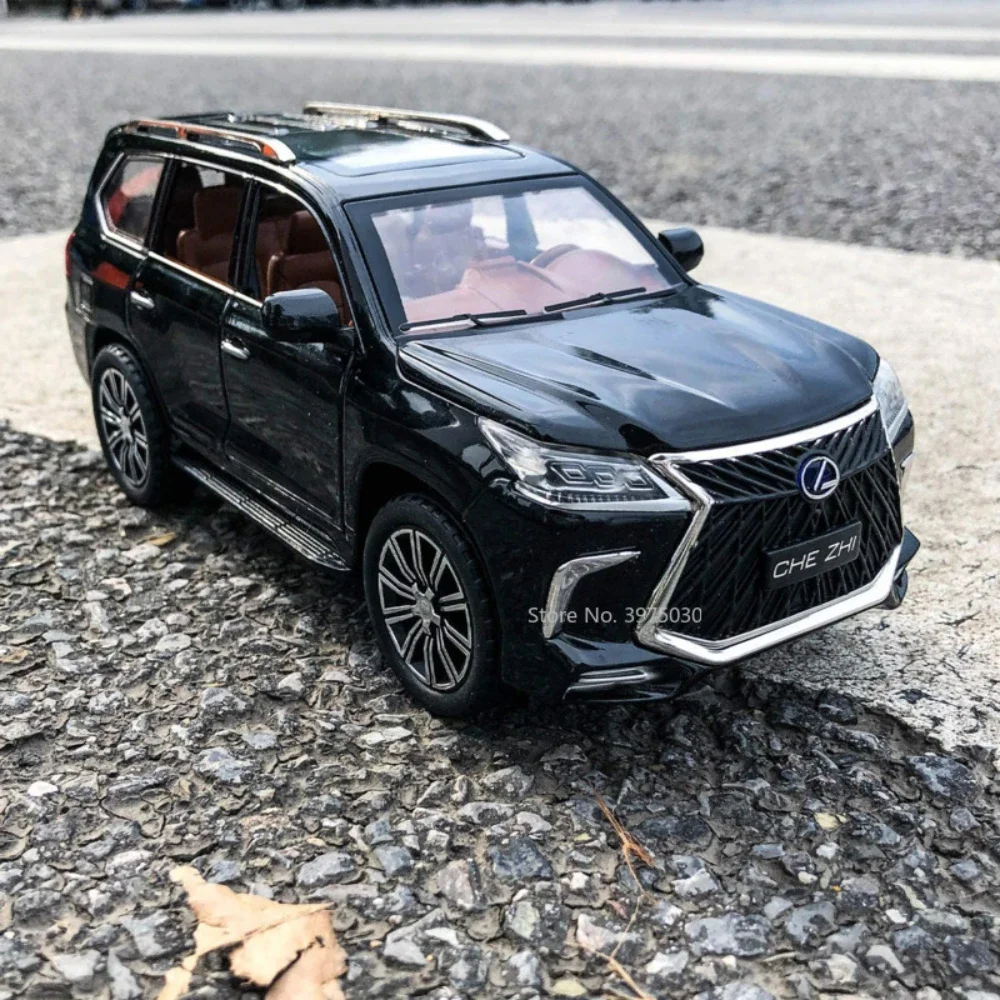 

Модель автомобиля Lexus LX570 в масштабе 1:24, игрушки из сплава, литая, искусственная кожа со звуком и фотографией, игрушки для детей, коллекционные подарки