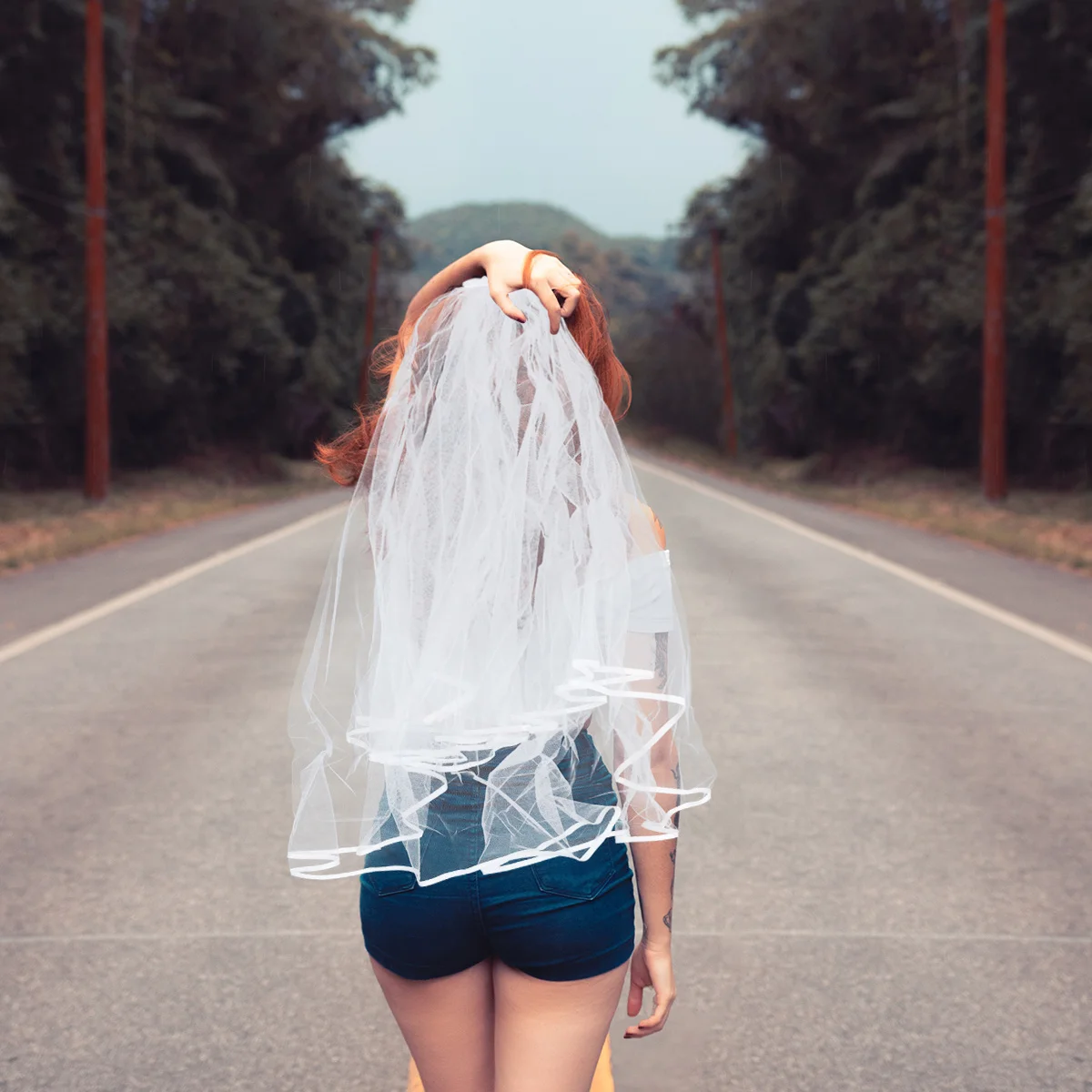 2 طبقات حجاب الزفاف البيج الدانتيل زين أنيقة اكسسوارات الزفاف مشط تصميم رشيقة خوذة لحجاب الزفاف العروس مع مشط