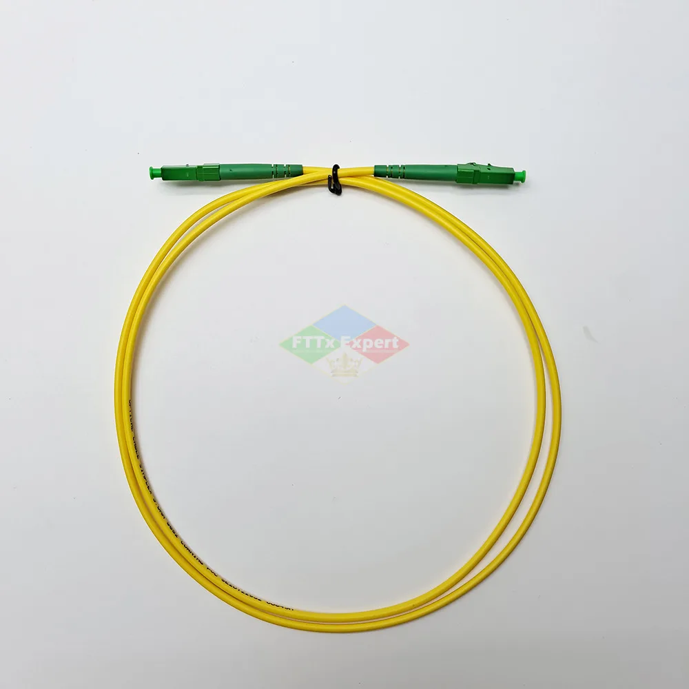 50 قطعة LC/APC-LC/APC الألياف البصرية التصحيح الحبل وضع واحد 1 متر/2 متر/3 متر الألياف البصرية كابل قافز البسيط LC APC 2.0 مللي متر أو 3.0 مللي متر PVC FTTH