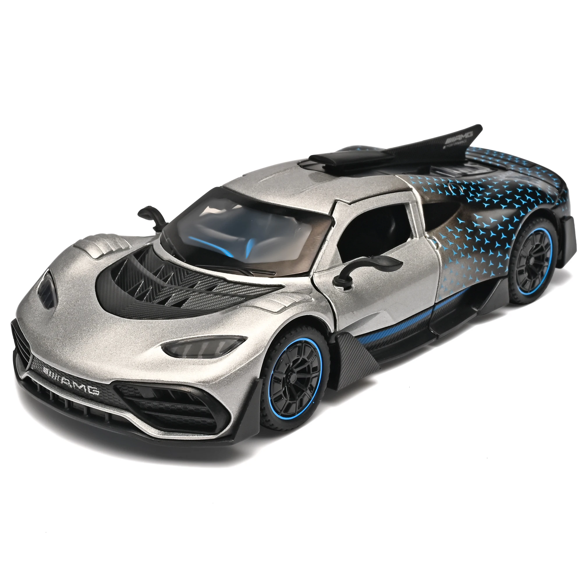 

Модель спортивного автомобиля AMG-ONE из сплава, масштаб 1:32, может использоваться в качестве подарка и украшения комнаты для детей старше 3 лет.