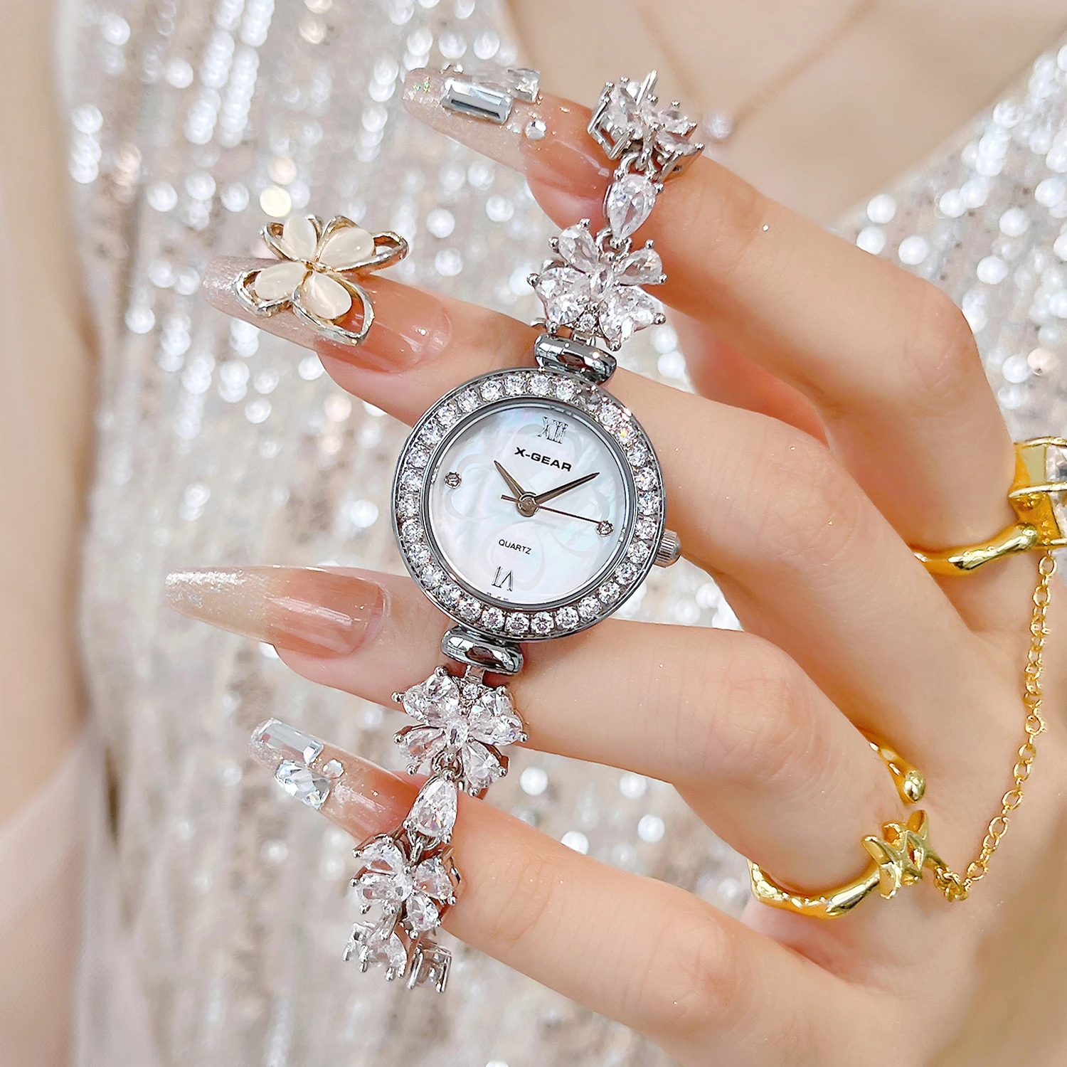 ساعة كوارتز مقاومة للماء للأطفال - ساعة يد للطلاب بحزام على شكل فراشة، هدية مثالية للفتيات