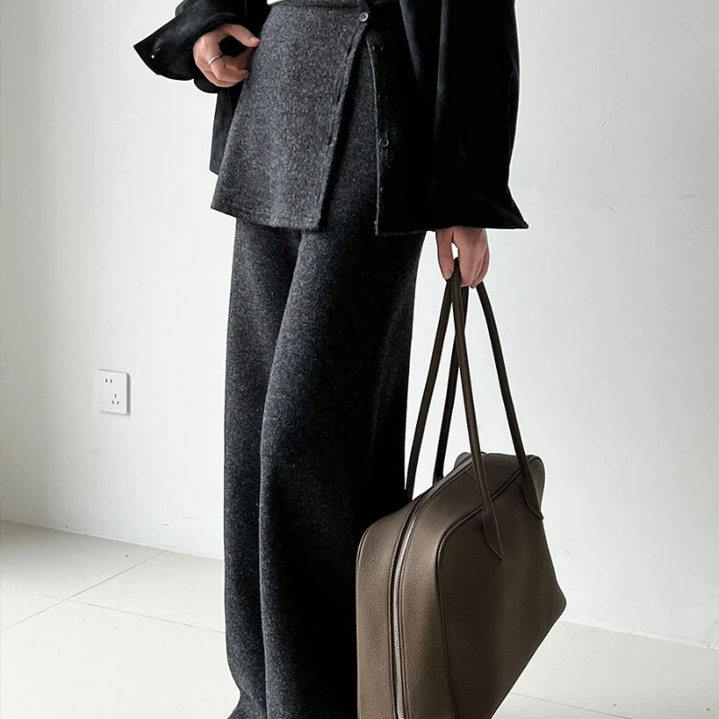 2025 Winter New Fashionable Puff Curtain Relaxation and Slimming Bell shaped Pants Casual Pants for Women