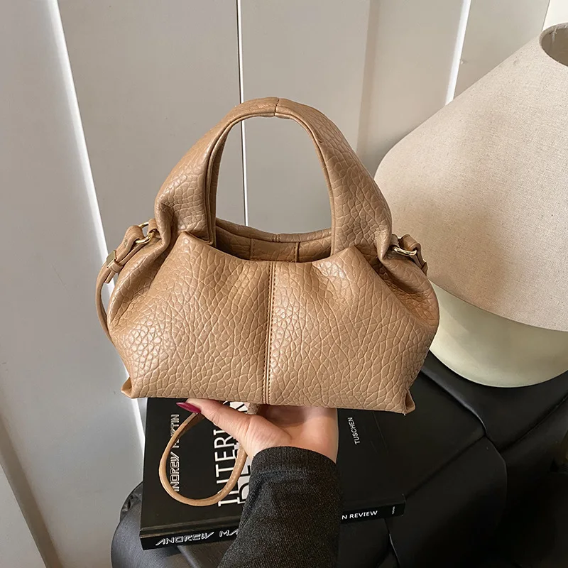 

Sleek Women's Cloud Dumpling Bag - French Minimalist Crossbody with Top Handle, Trendy Stylish Casual Daily Use