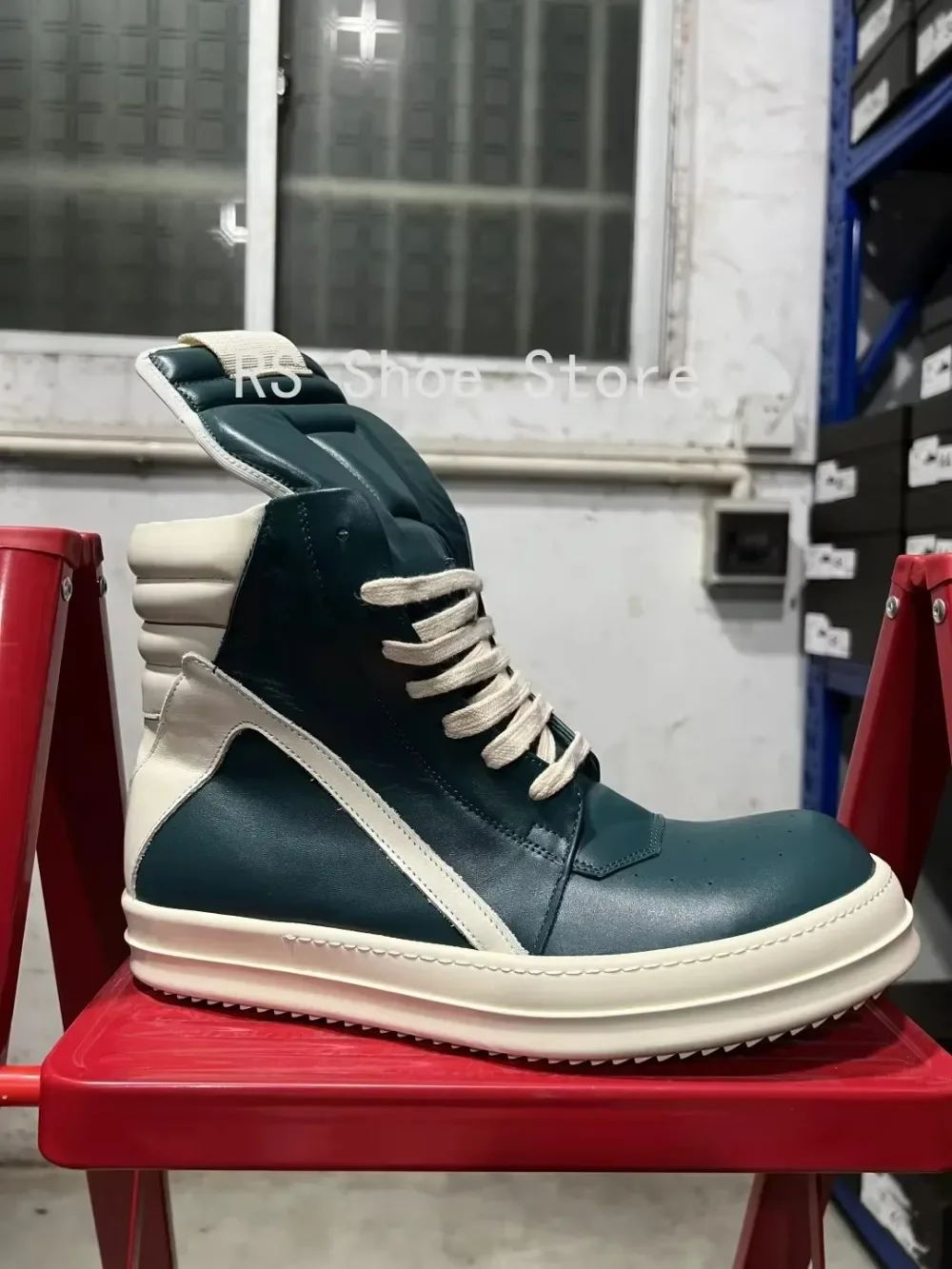 

Ro Men Shoe Cyan Leather Ankle Boot Outoor Boots Designer High Top Casual Shoe Zipper Women Sneaker Cowhide Sneakers