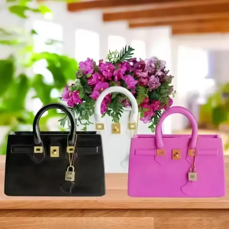 

Creatitive Resin Flowers Bag Vase Modern Home Decoration Luxury Dried Flowers Pots Tabletop Ornaments Art Flower Vases Sculpture