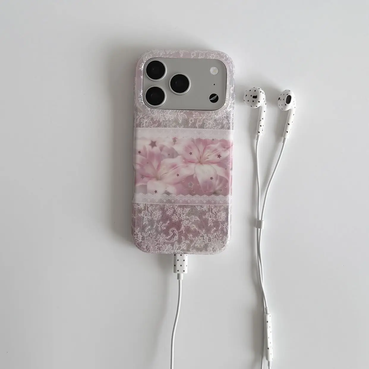 Korean Ins Pink Lace Lily Flower Phone Case For iPhone Ultra 18 17 Air 16 15 14 13 12 11 Pro Max Mini Plus Y2K Cover ﻿