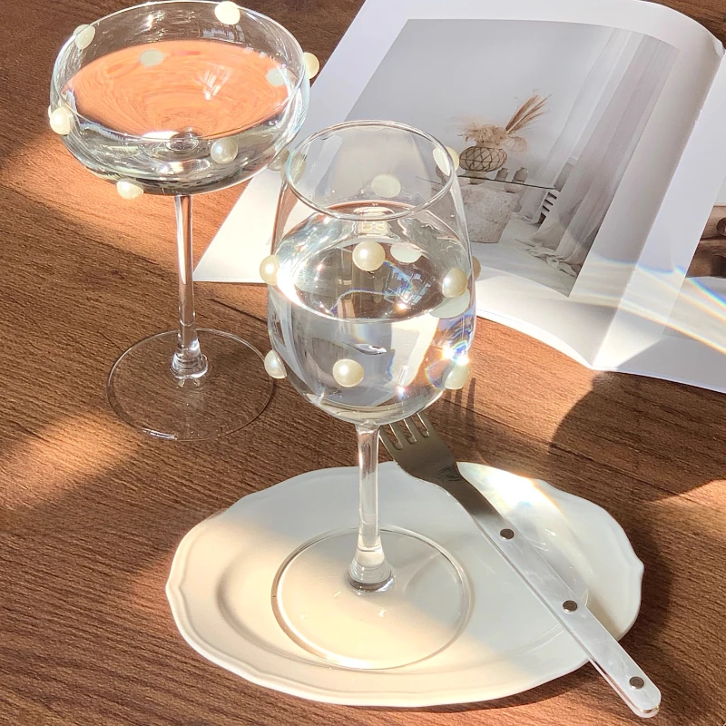 Light Luxury Handmade Pearl Patch High Footed Cup Transparent Glass Cocktail Champagne Glass French Round Juice Dessert Glass