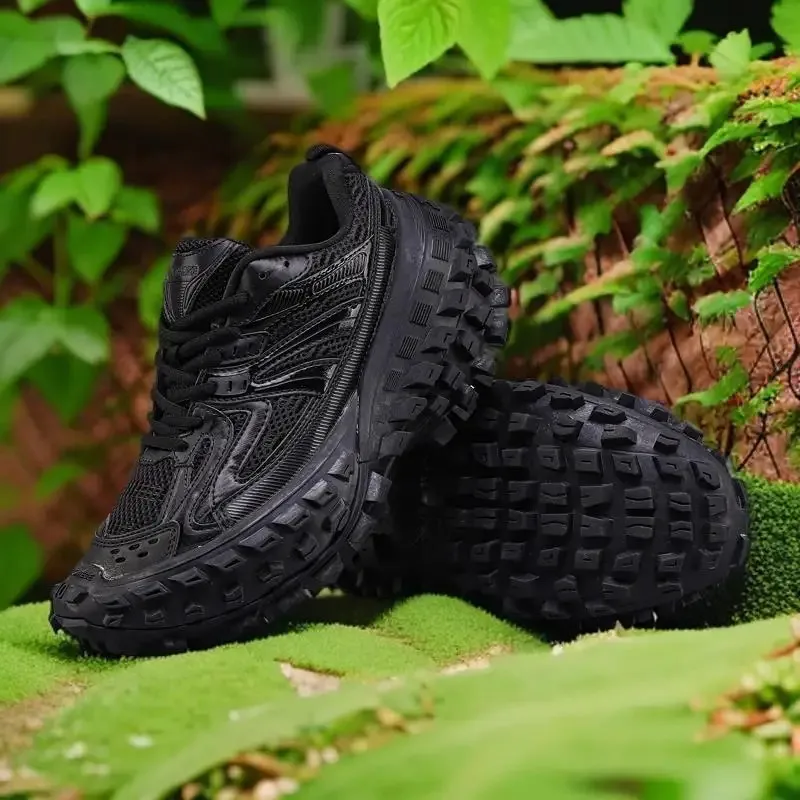 

2025 dad shoes Classic outdoor running shoes, stylish new sports shoes, men's and women's footwear trend choice