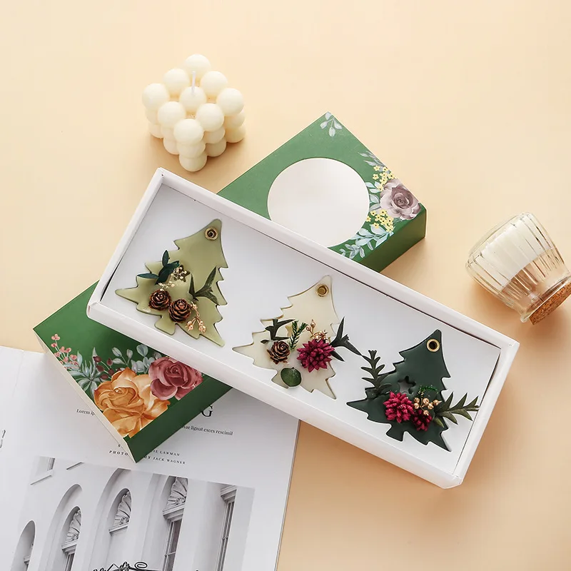 3Pcs Aromatherapy Wax Tablets Wardrobe Bedroom Air Freshener  Fragrance Tablets Dried Flower Pendants Christmas Wedding Gift Box