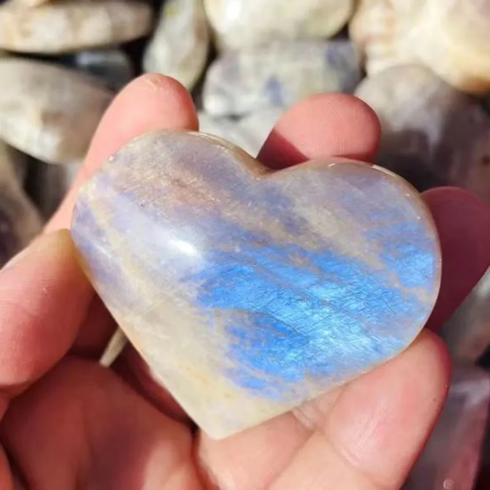 

1Pc Rare Blue Moonstone Heart Moon Stone Natural Crystal Carving Real Gemstone For FengShui Healing Meditation Decor Gift Snake