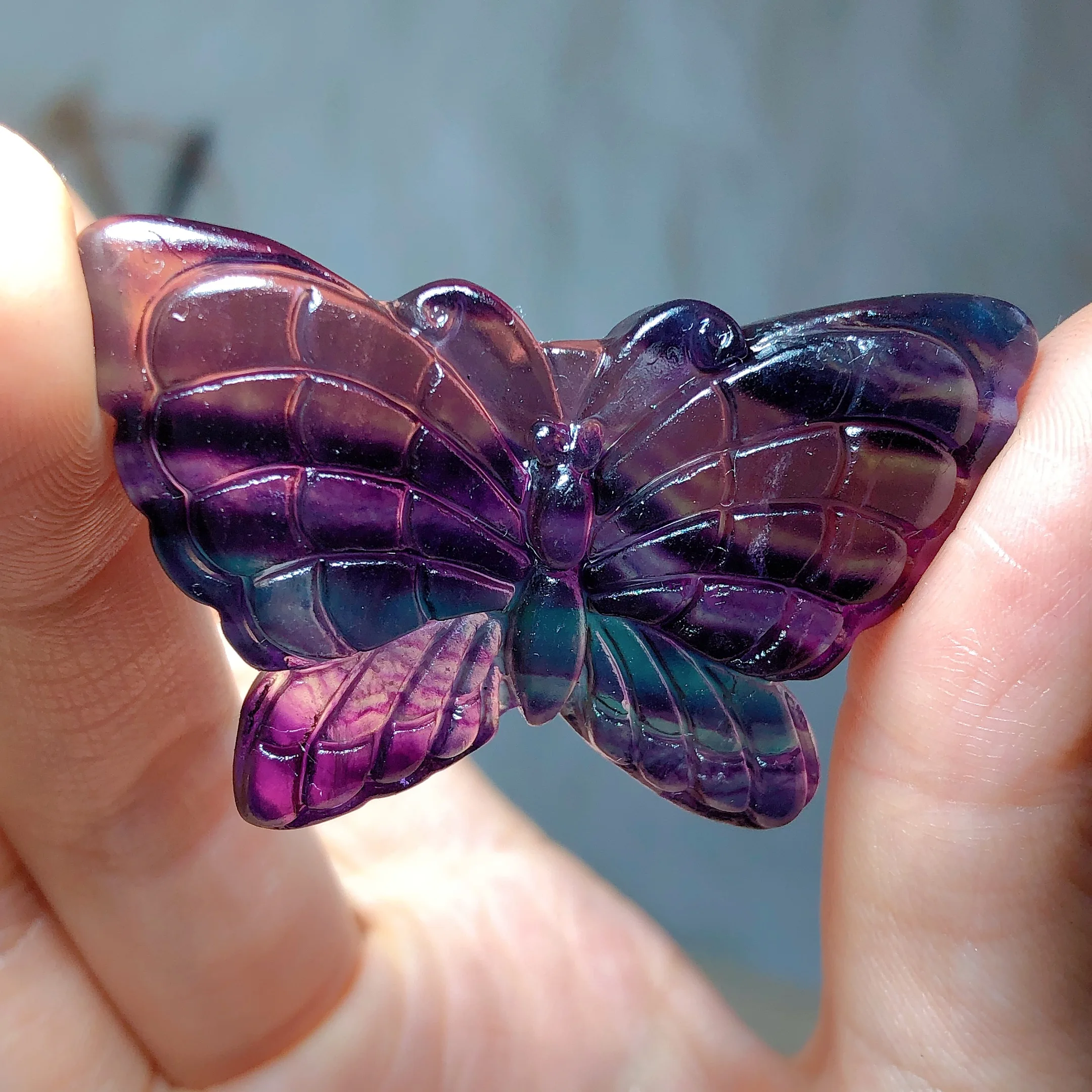 

Natural Crystal Fluorite Butterfly Carving Colorful Energy Ornament Healing High Quality Wholesale Home Decoration Room Decro