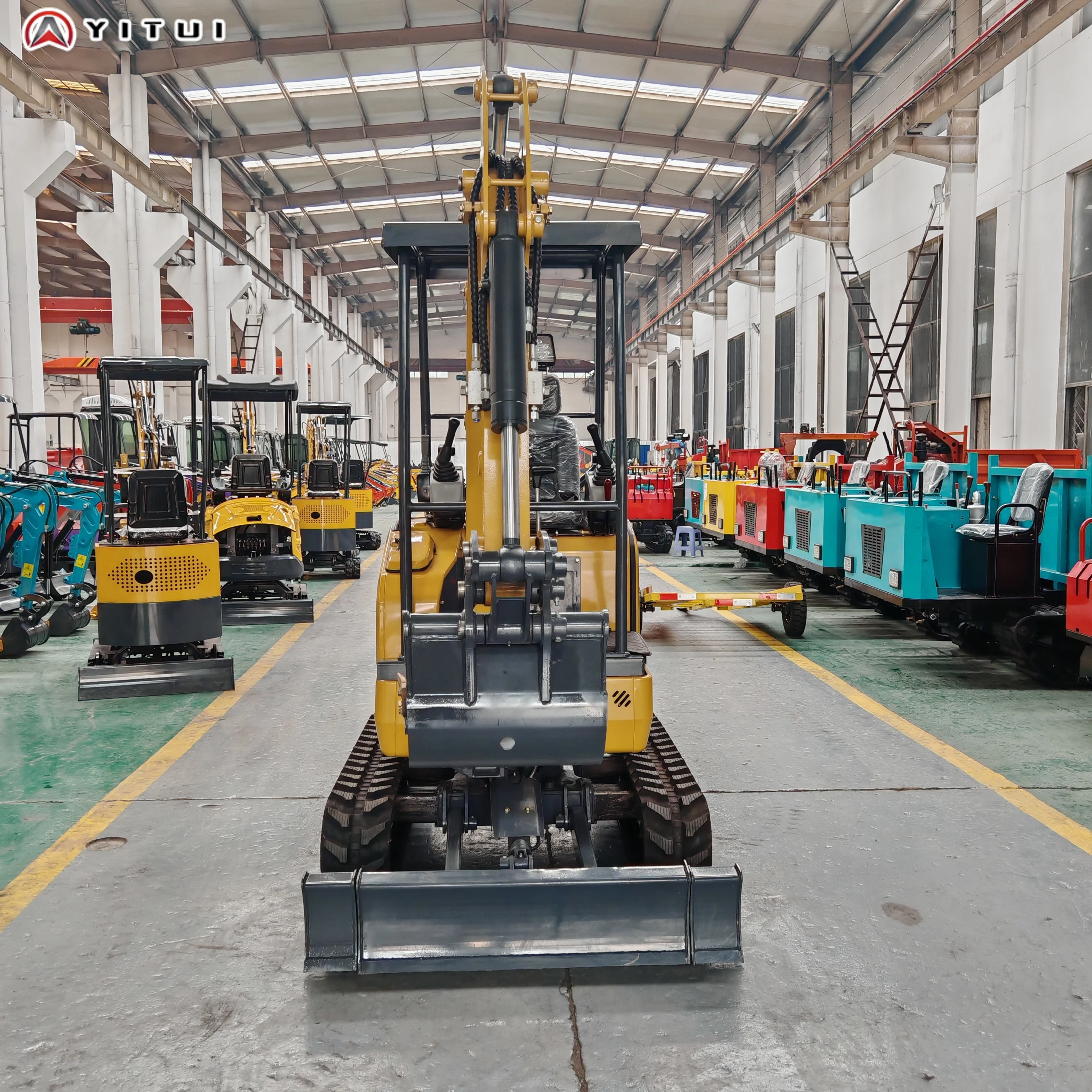 New Mini Excavator 2.6 Tons. High Quality Hydraulic Crawler Type 1.2 Ton Mini Excavator Customized Multiple Accessories