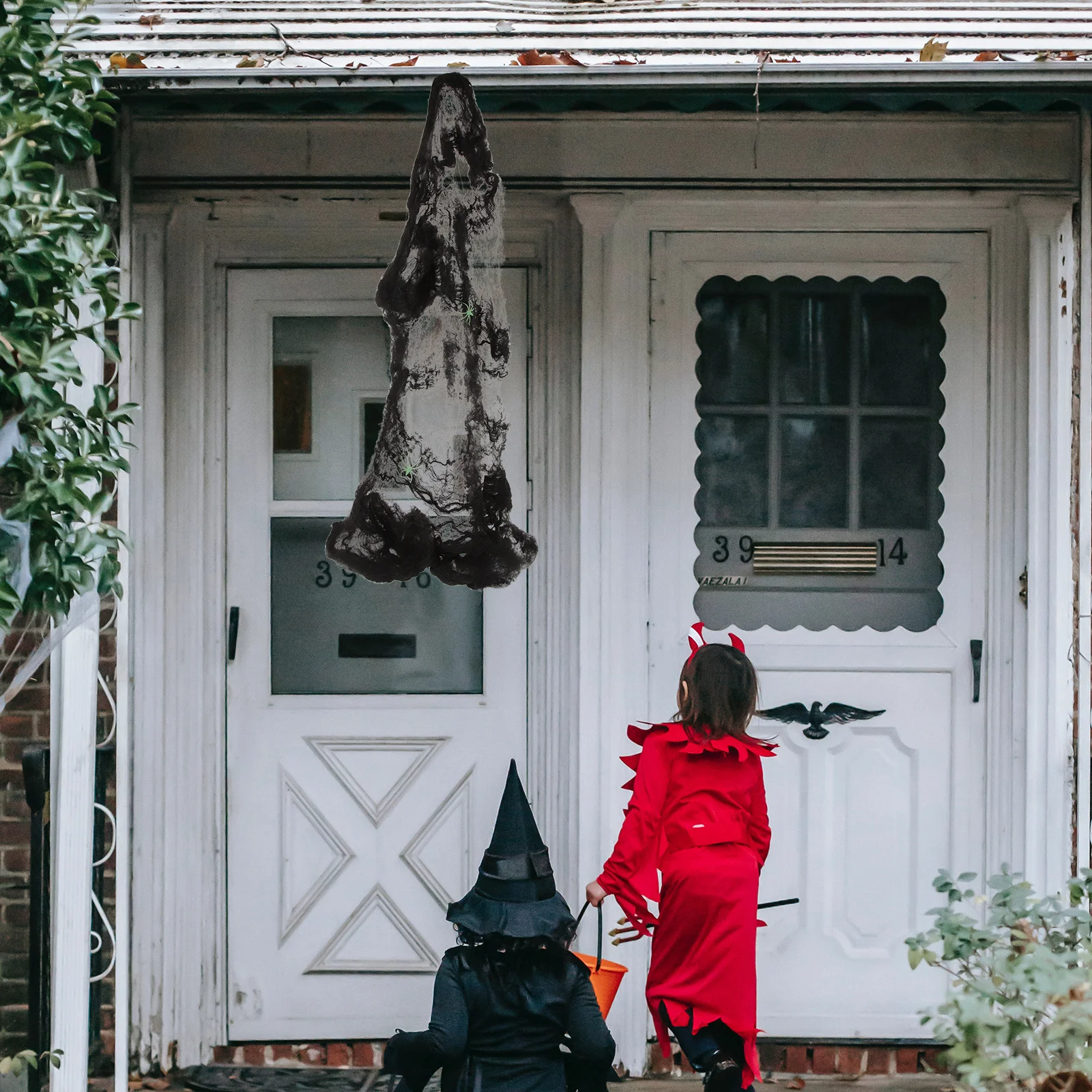 

1Set Halloween Spider Web Decor Stretchable Cobwebs for Indoor Outdoor Party Festive Atmosphere Halloween Decor