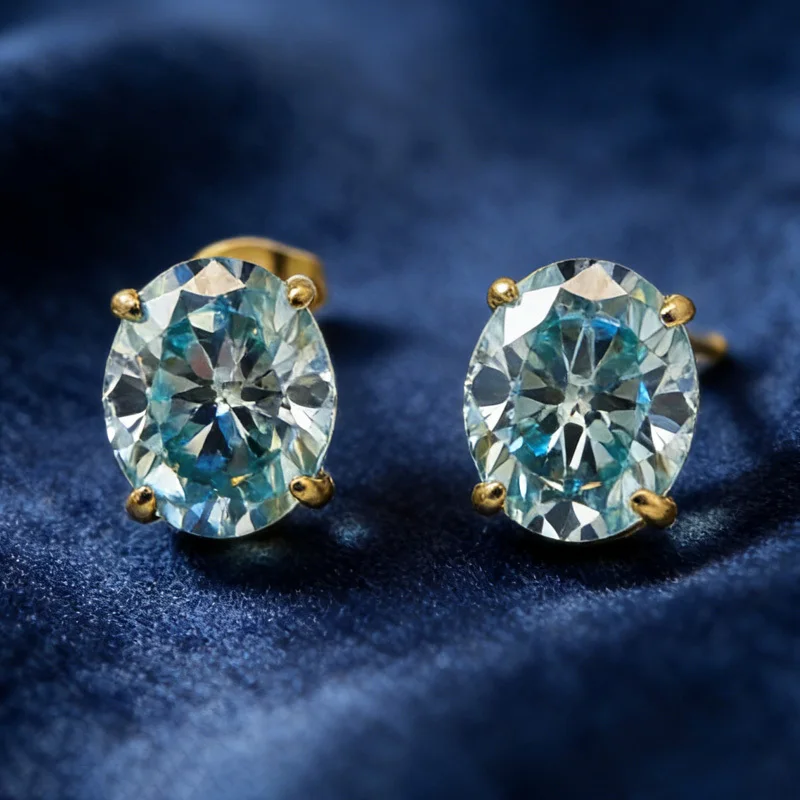 

1pair 3.0Carat Elegant Oval Turquoise Moissanite Golden Four-claw Stud Earrings with Fashionable Design.