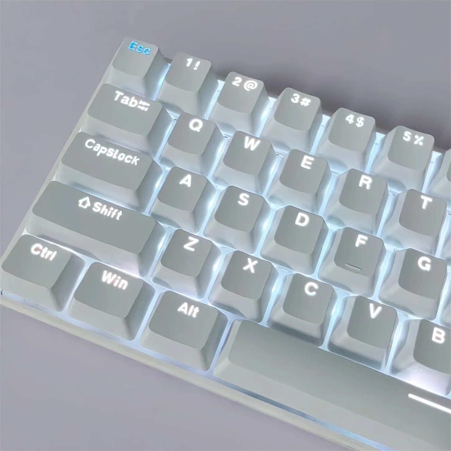 

White Minimalist PBT Keycaps OEM Profile 104 Keys Backlit for Mechanical Keyboard Gaming Office DIY Personalized