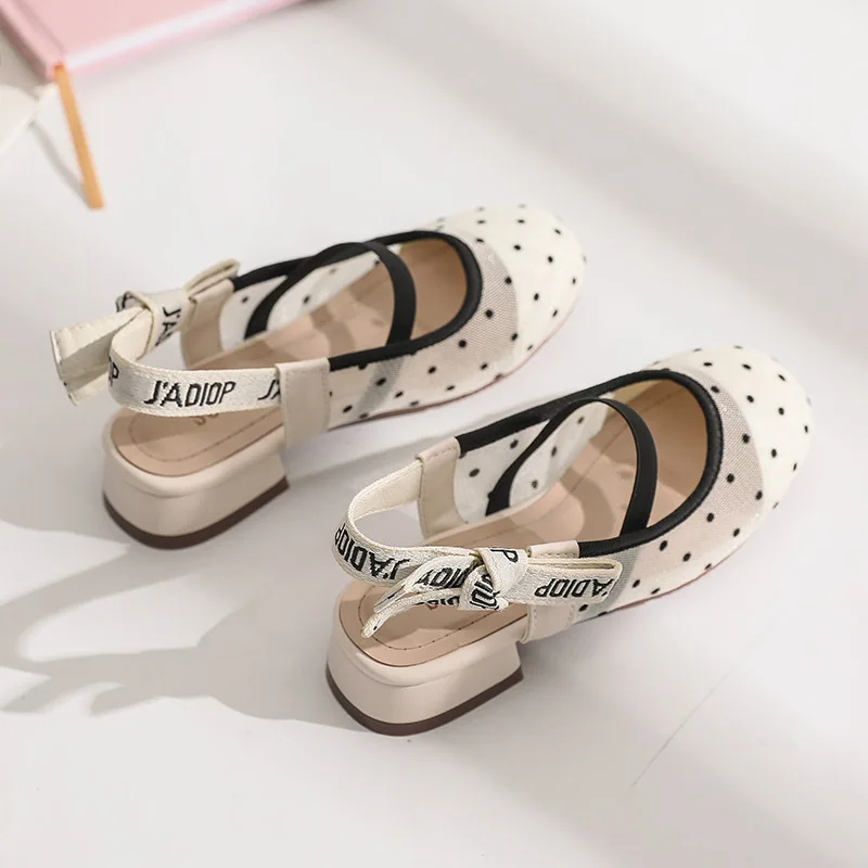 Kids Leather Shoes Lovely Children Performance Shoes Beautiful Students Soft Bottom Dance Footwear Girls Parties Wedding Sandals