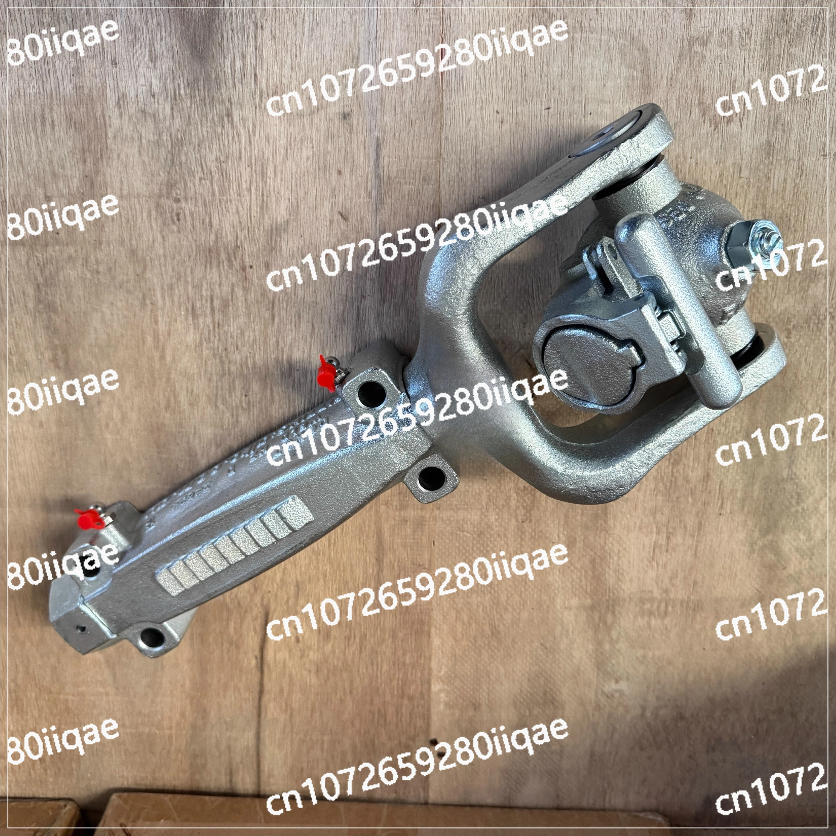 Universal Retractor 360-degree Retractor Connector for Trailing RV