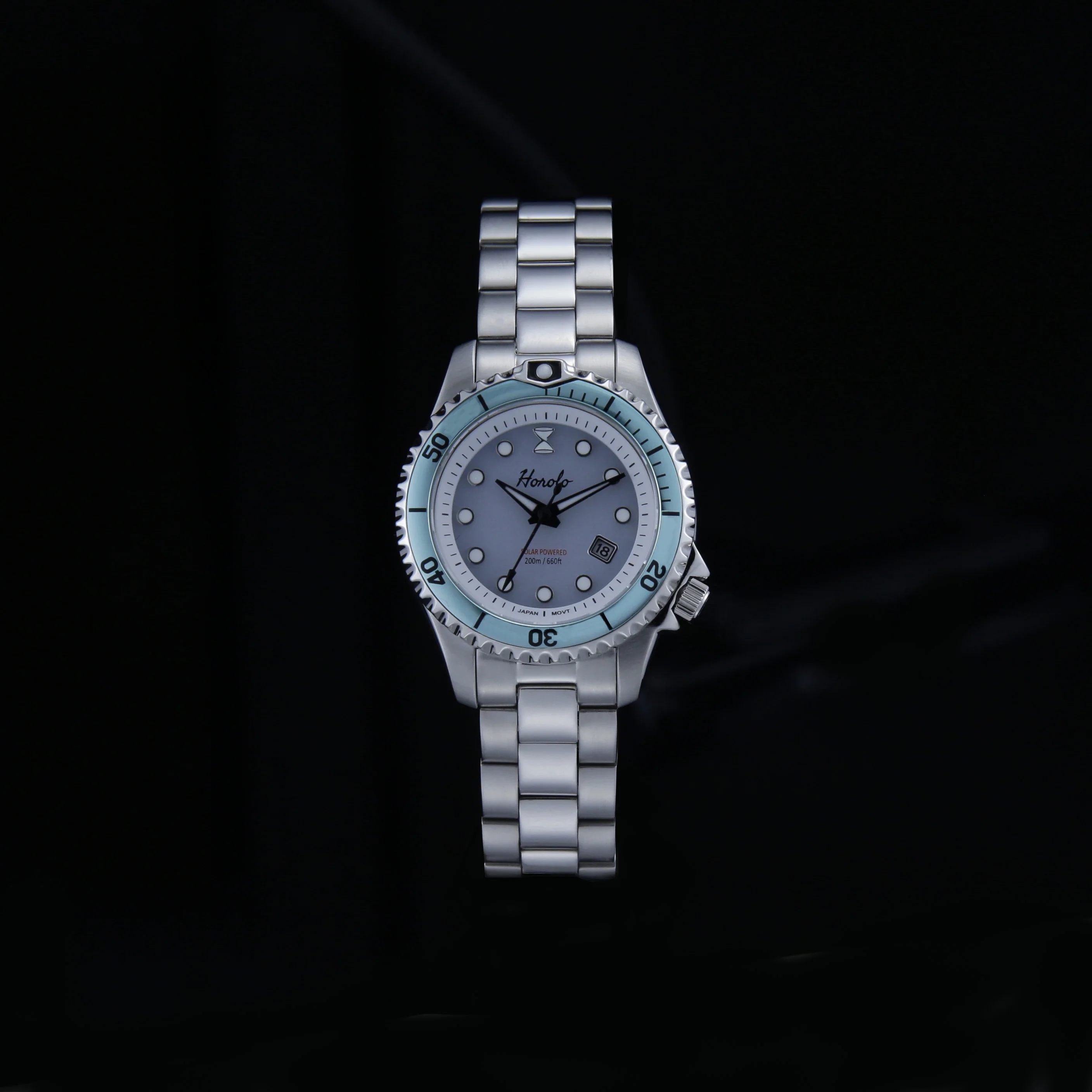 Variant: Light Blue Bezel