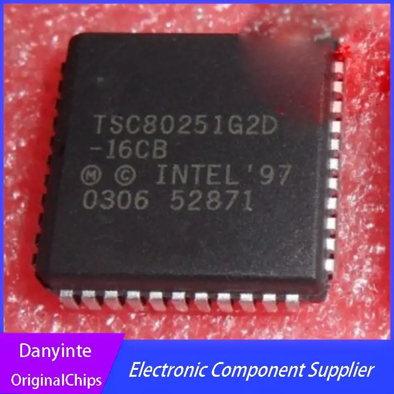 2PCS/LOT   NEW   TSC80251G2D  TSC80251G2D-16CB TSC80251G2D-24CB   PLCC   