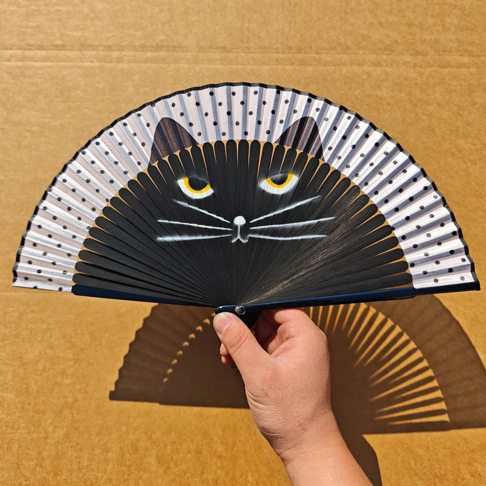 50pcs Vintage Japanese Bamboo Totoro Silk Hand Fan Cartoon Cat Painted Folding Fan Xmas Christmas Gift