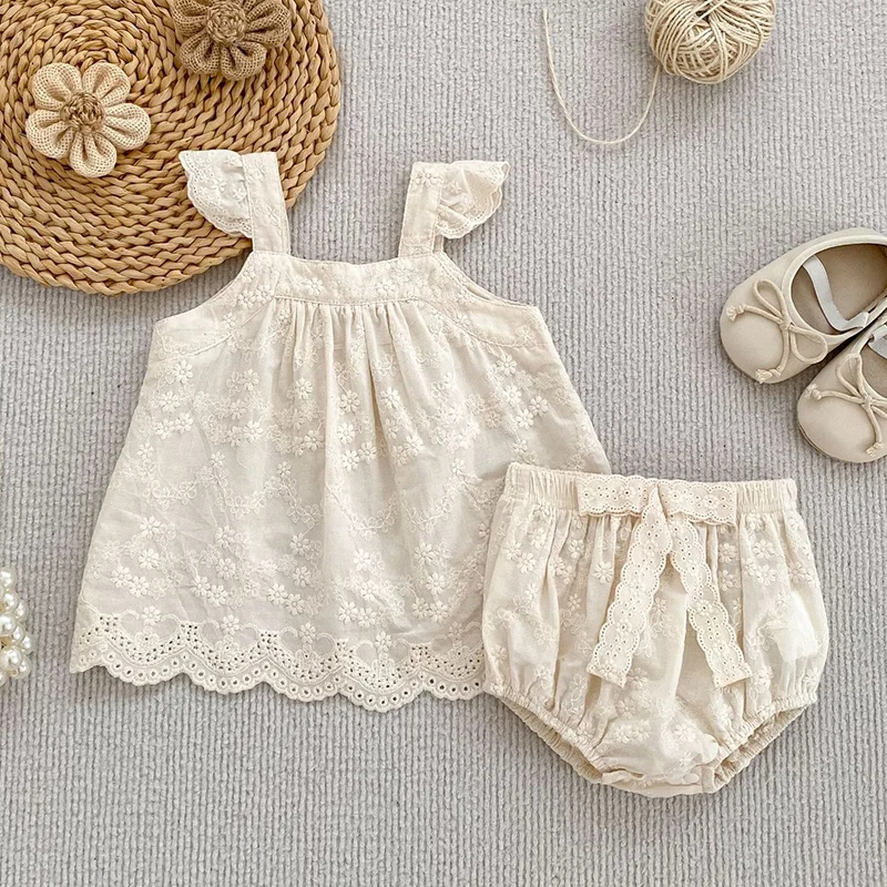 

Новый летний комплект одежды для девочек 0-24 месяца: хлопковый вышитый жилет без рукавов + шорты-панталоны, набор для младенцев